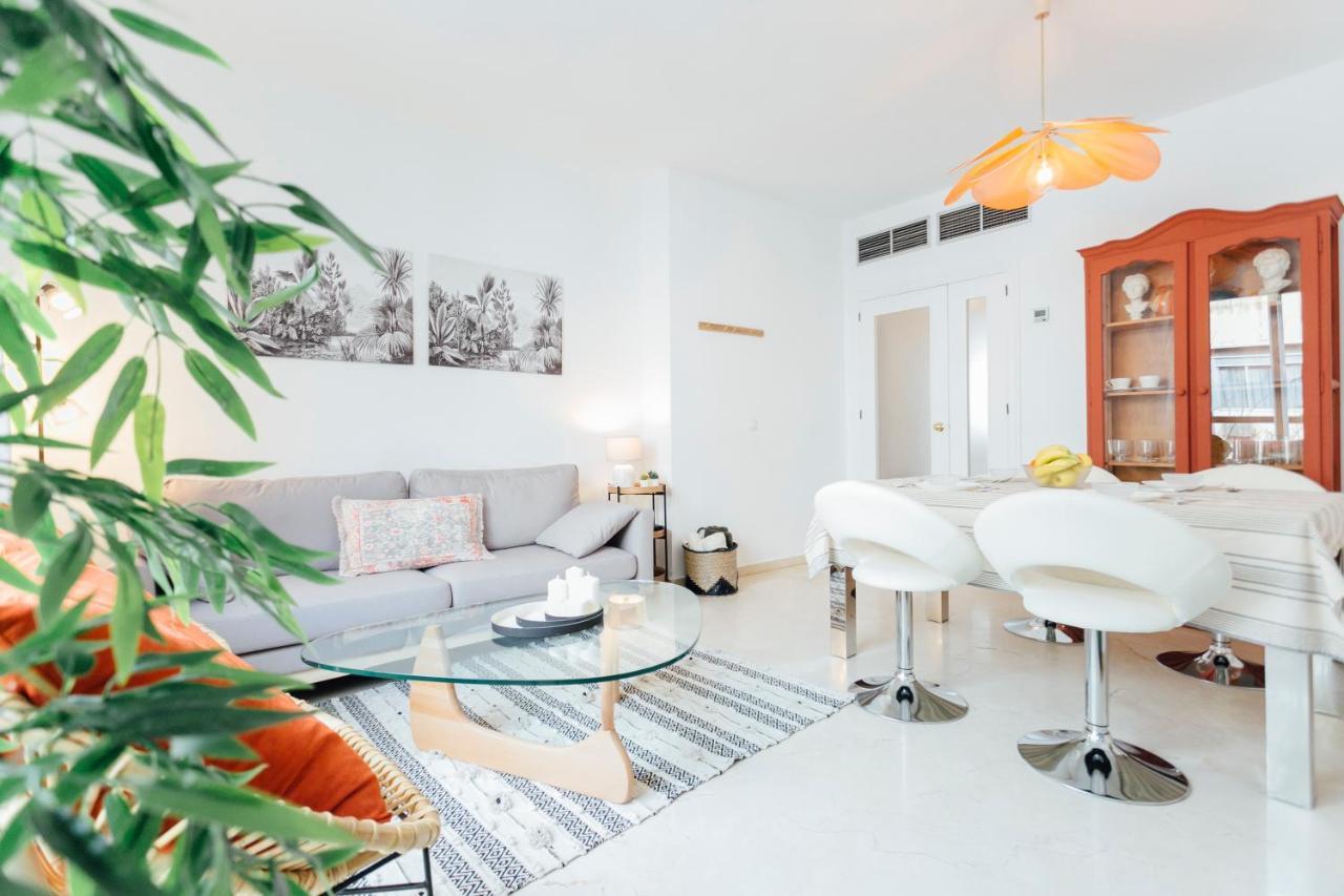 Apartament Reformed And Bright- 2Bdr 1Bth- Nervion Sewilla Zewnętrze zdjęcie